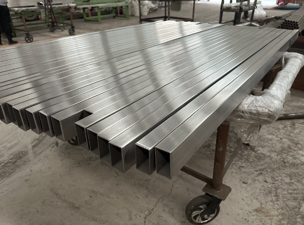 抚顺新能源汽车用不锈钢方管 现货